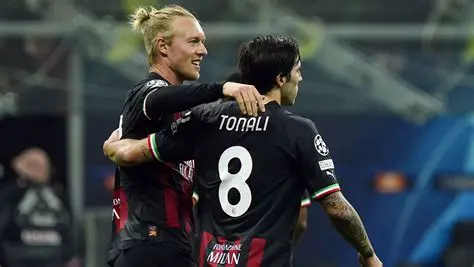 Análisis Profundo: Cremonese vs. Udinese - Estrategias, Duelos Clave y Aspiraciones en la Serie A