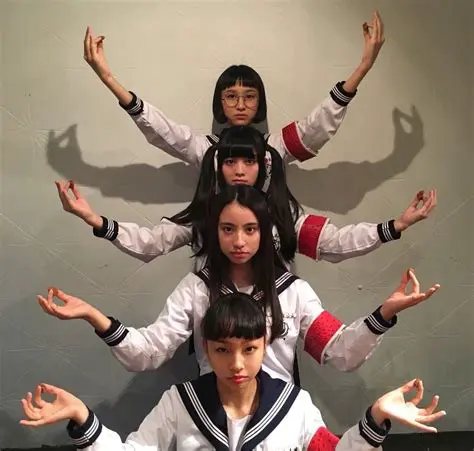 新しい学校のリーダーズ：世界を魅了する個性派ダンスボーカルユニットの全貌