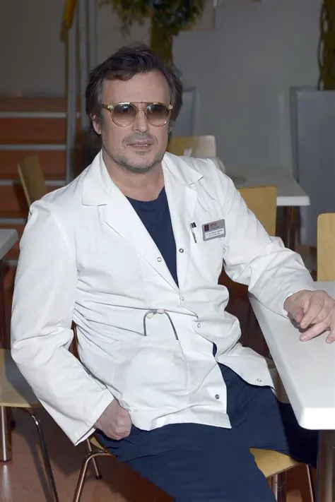 Bartek Opania: Życie i Kariera Jednego z Najwybitniejszych Polskich Aktorów