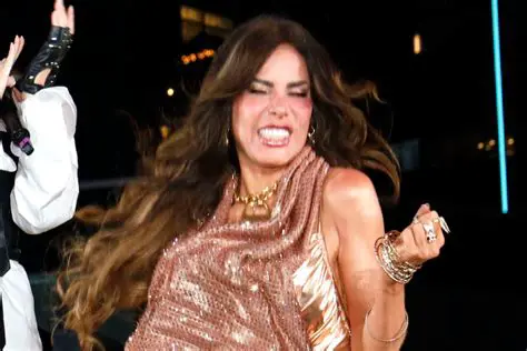 Blanca Cuesta: Trayectoria, Arte y Controversias de una Figura Polifacética