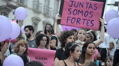 Causas da luta das mulheres pela igualdade