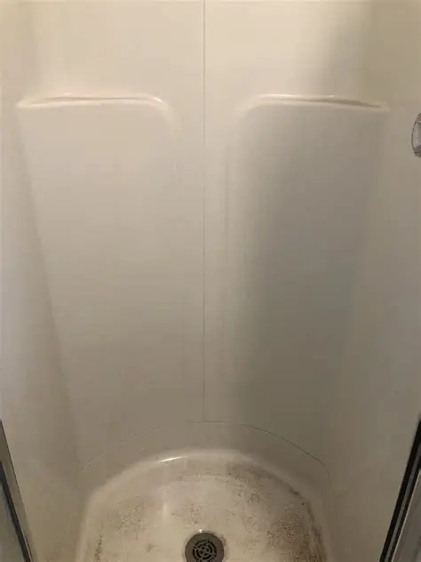 Causes of a Low Spot in a Fiberglass Shower Pan