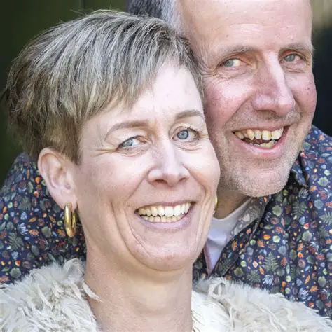 Derk Sauer Overleden: Een Pionier van Onafhankelijke Journalistiek