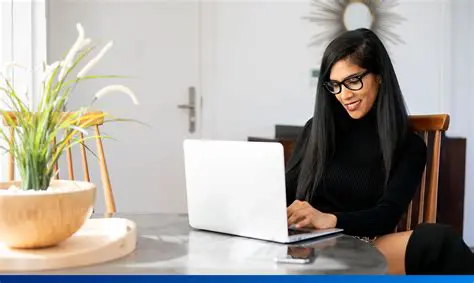 Determinar la cantidad de tiempo que el trabajador ha trabajado en la empresa