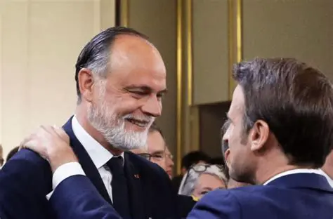 Édouard Philippe : Parcours, Influence et Enjeux Politiques en France