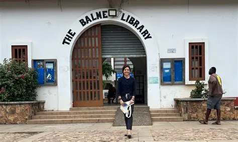 Features and Services of the Balm Library