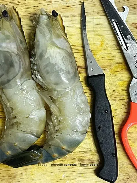 Gunakan gunting yang tajam