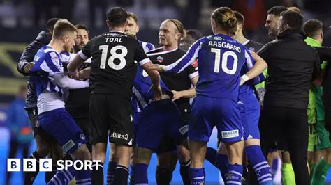 Huddersfield vs Bolton: Analisis Mendalam Pertarungan Sengit di League One