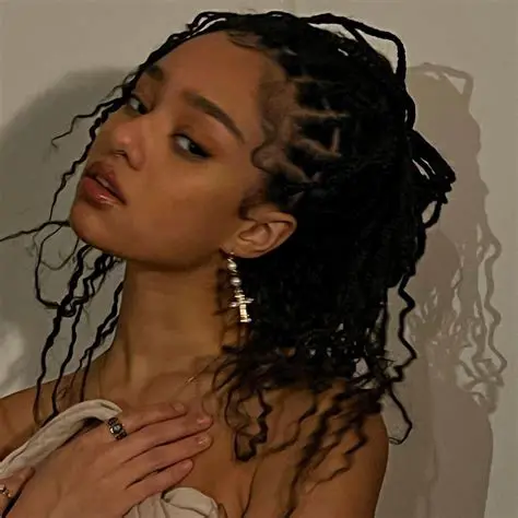 Unlocking the Mystery: Your Ultimate Guide to the iChanel X7HMHF1HZKA