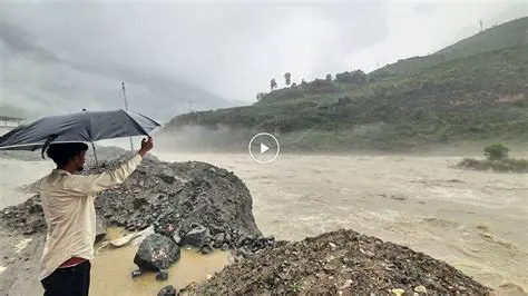 The Ignorance of Humans: How Online News Framing Impacts Flood Perceptions in Indonesia