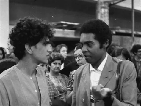 Impacto na Carreira de Gilberto Gil