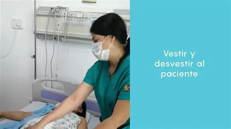 Importancia de Desvestir al Paciente de Forma Correcta