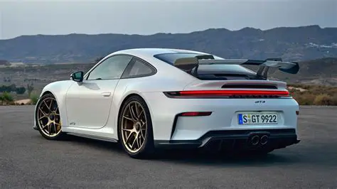 The All-New iPorsche 911 GT3 RS: A Revolution in Performance and Technology