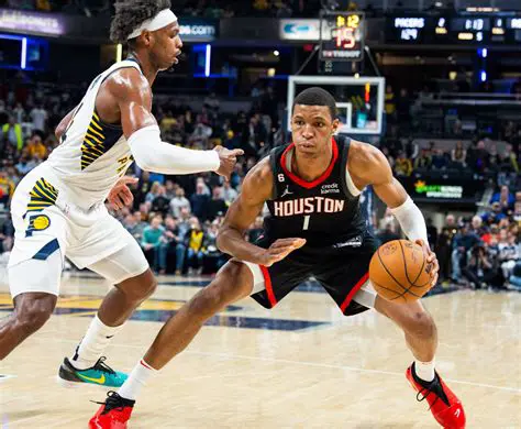 Jabari Smith Jr.: El Ascenso de una Estrella en la NBA y su Impacto en el Baloncesto Moderno