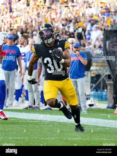 Jaylen Warren: La Revelación Ascendente de los Pittsburgh Steelers y la NFL