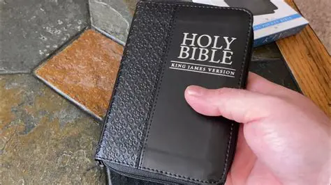 Key Features of PocketBible NIV