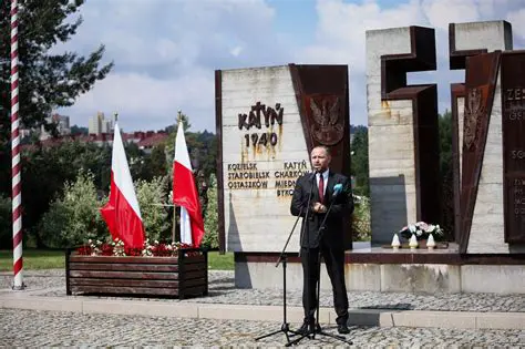 Krytyka sowieckiego totalitaryzmu