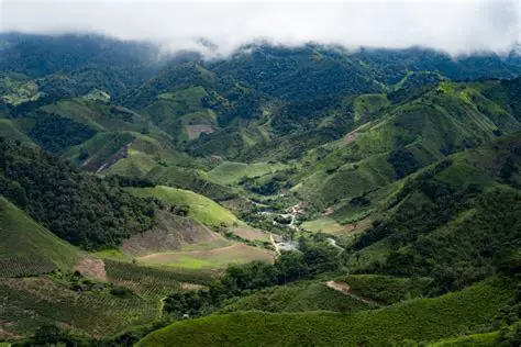 Las Comunidades Vilo de Prateres I Sama