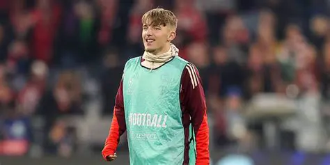 The Enduring Legacy of Lennart Karl: A Swedish Football Icon Revisited