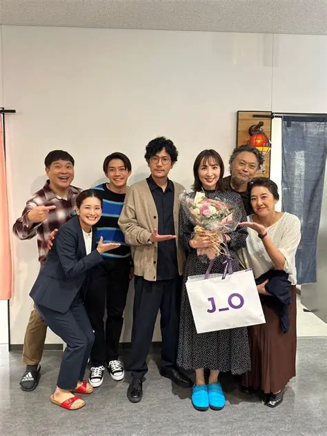 元宝塚トップスター真飛聖：退団後の輝きと多才な活躍を追う