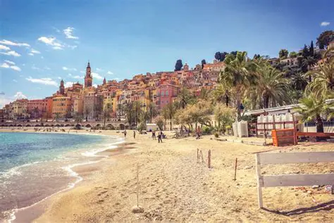Menton, la Perle de la France : Guide Complet de cette Ville Ensoleillée