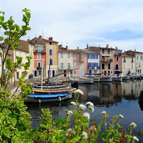 La Météo à Martigues : Un Guide Complet sur le Climat de la Venise Provençale