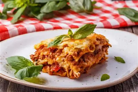 Miljuschka's Bolognese Sauce: The Secret to Unforgettable Lasagne