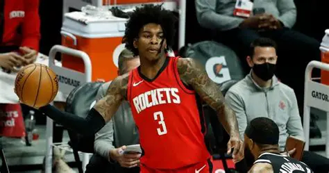 NBA: Вълнуващата игра, която покорява сърцата на милиони по света