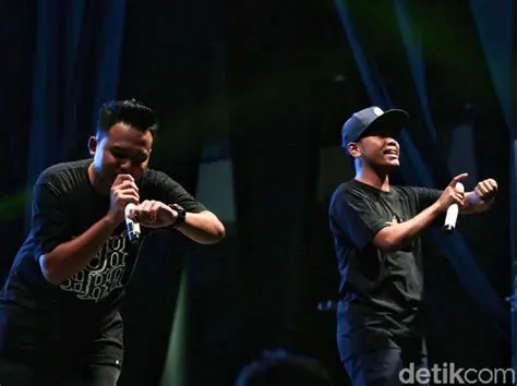 NDX AKA's Electrifying Performance: 