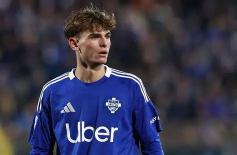 Nico Paz: Wschodząca Gwiazda Argentyńskiego Futbolu i Przyszłość Realu Madryt?