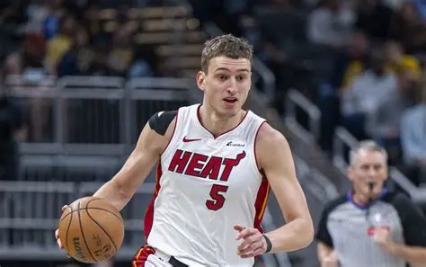 Ang Pag-usbong ni Nikola Jović: Kinabukasan ng Basketball sa Serbia at NBA