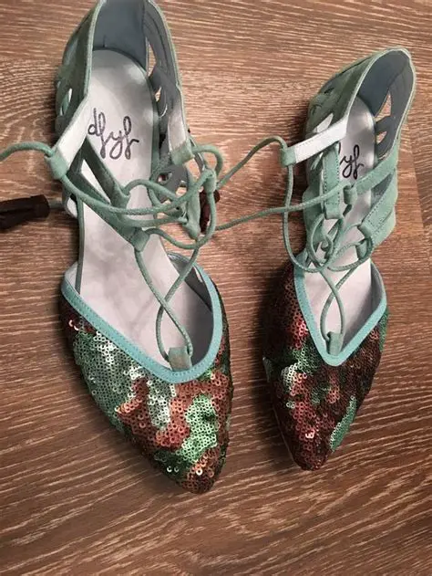 O vento leve e as flores bailarinas