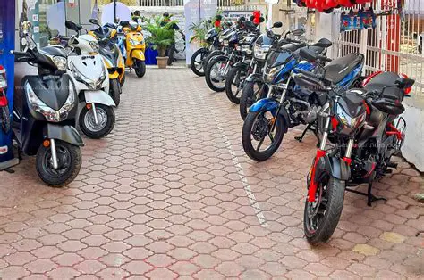 OSCMotoGPS 25 Coop: Revolutionizing Two-Wheeler Navigation with Community Power