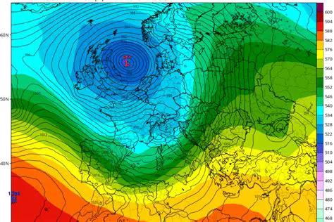 Погода в Миколаєві: Актуальний прогноз та вплив на життя міста