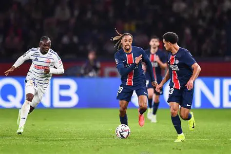 PSG Dominates RC Strasbourg in Thrilling Ligue 1 Encounter: Match Analysis and Key Moments