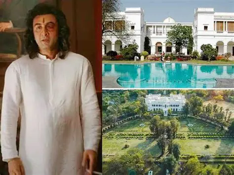 Saif Ali Khan's Mumbai Residence: A Glimpse into the Royal Abode of Pataudi's Prince