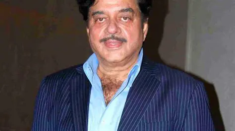 Shatrughan Sinha: The Journey of a 'Shotgun' – From Bollywood Icon to Political Powerhouse