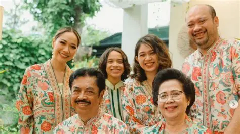 Mengungkap Latar Belakang: Siapa Orang Tua Oscar Darmawan?