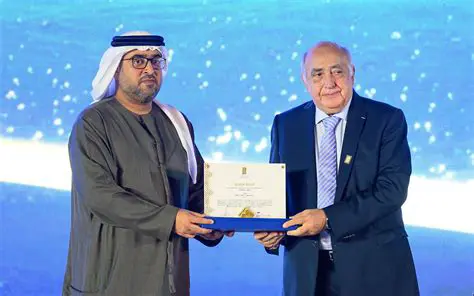 سعر الذهب الان: دليل شامل لأسعار الذهب الفورية وتوقعات السوق