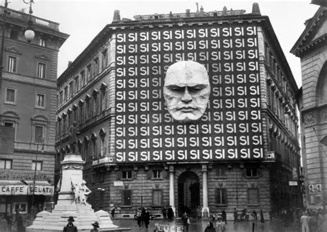 The Installation of Mussolini
