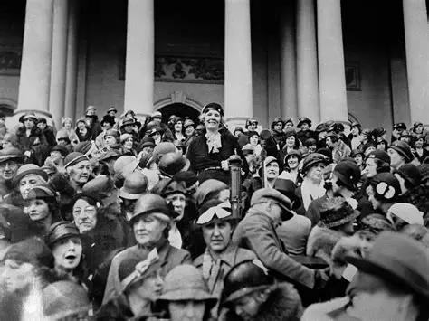 The Prohibition Against the Monarch Becoming the Head of the Church