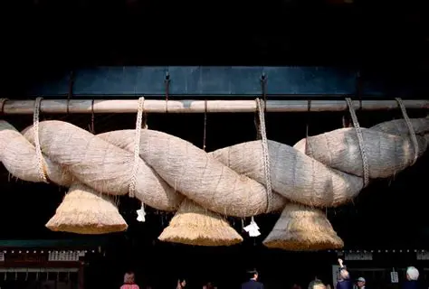 The Significance of Shimenawa in Shinto Tradition