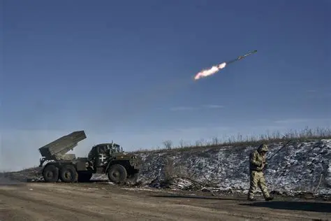 Ukraine Rockets Video: Unpacking the Visual Evidence and Global Impact