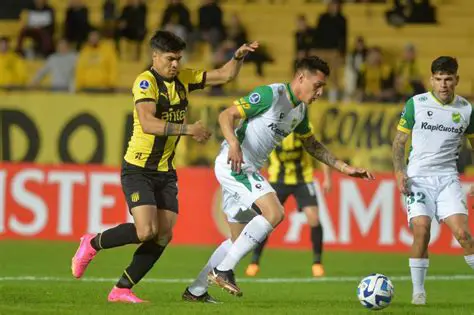 Unión y Defensa y Justicia: Un Choque de Estilos en el Fútbol Argentino