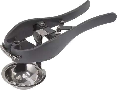 Use a different cracking tool