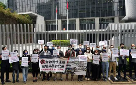 楊蘭蘭：香港政壇一顆冉冉升起的新星，深入解析其崛起之路與未來展望