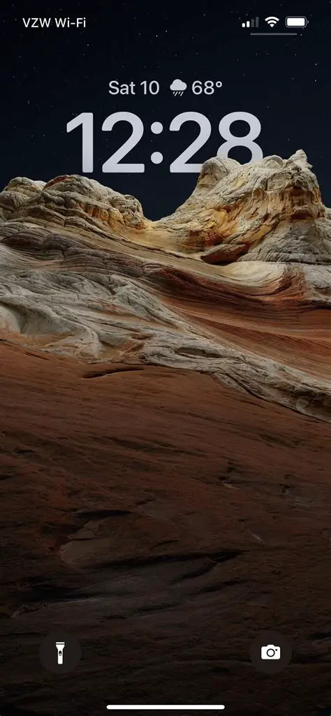 Zooms in on any part of the desktop